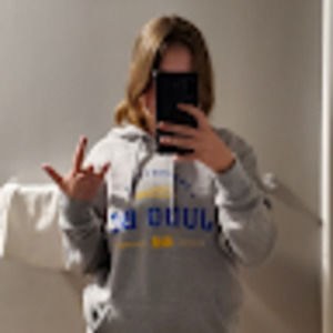 Meet your Posher, Aurora